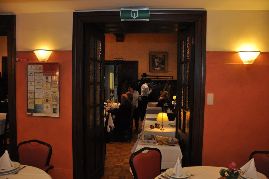 Hotel De Zalm Oudenaarde Ngoại thất bức ảnh